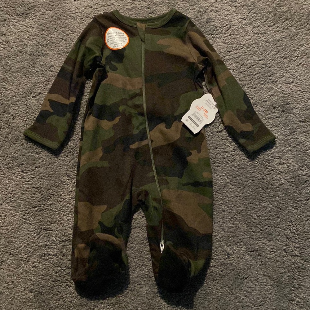 Baby Sleep & Play
